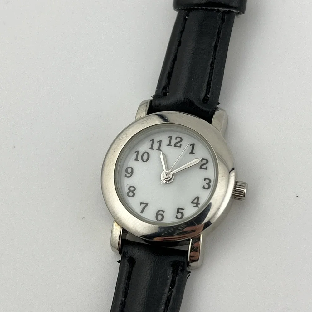 Time and Tru Watch Women 24mm Silver Case Black Faux‎ Leather Band- New Battery